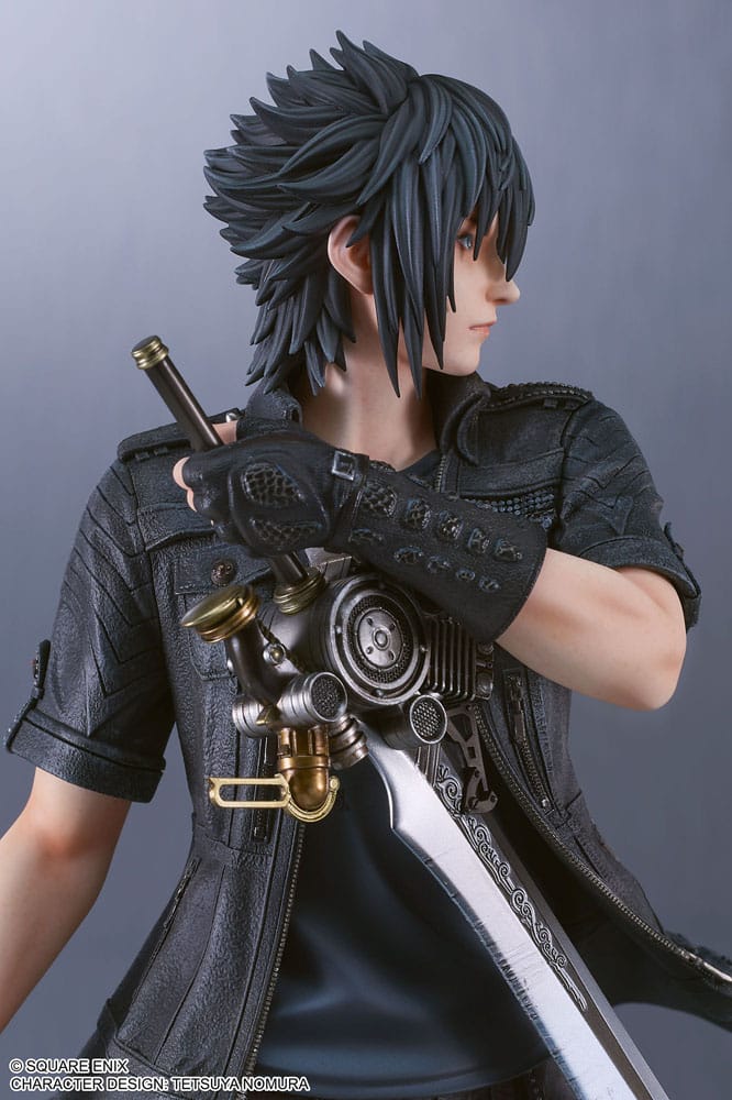 Final Fantasy XV Action Figure Noctis Lucis Caelum con Engine Blade 26 cm Square Enix