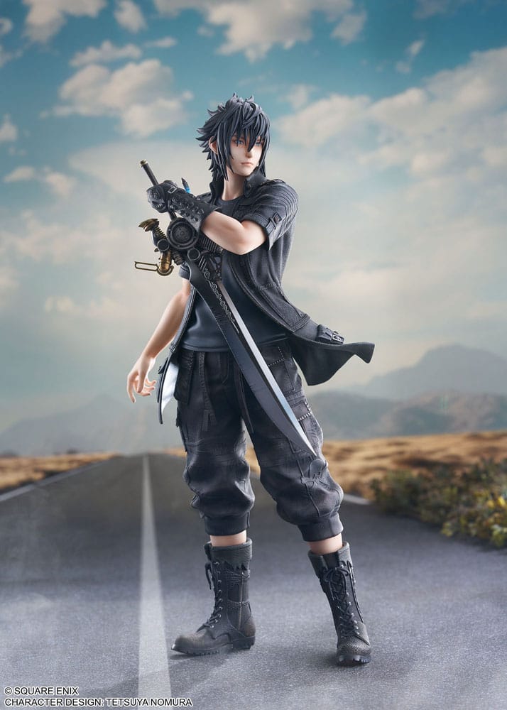 Final Fantasy XV Action Figure Noctis Lucis Caelum con Engine Blade 26 cm Square Enix