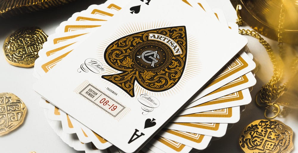 Theory11 Artisan Playing Cards White – Mazzo da Poker Premium