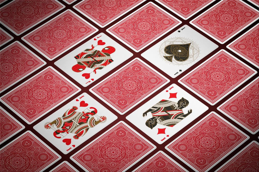 Avengers - The Infinity Saga Mazzo di Carte da Poker, Versione Rossa - Theory11