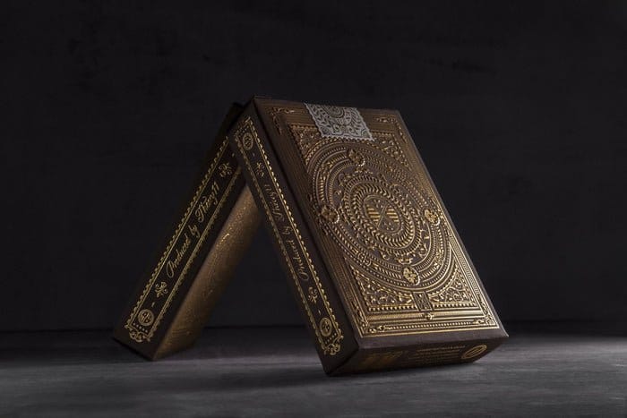 Theory 11 Carte da Gioco Medallion