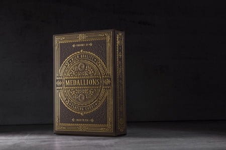 Theory 11 Carte da Gioco Medallion