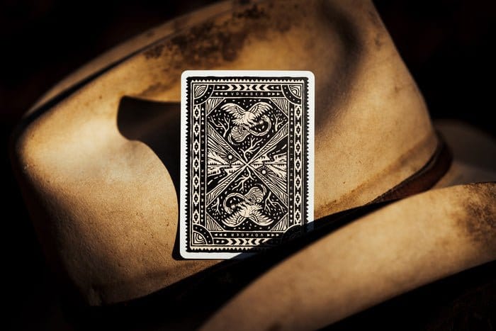 Theory 11 Voyager Mazzo di Carte da Poker Premium