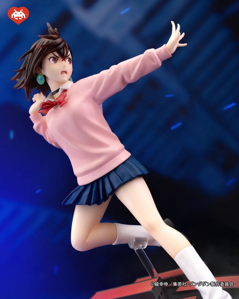 Dandadan Dressta Statua in PVC Momo 23 cm Taito