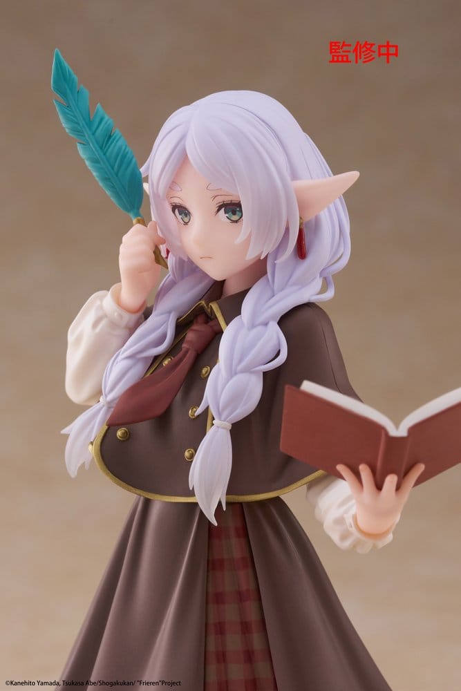 Frieren: Beyond Journey's End Coreful Action Figure in PVC Frieren (versione Detective) 18 cm Taito
