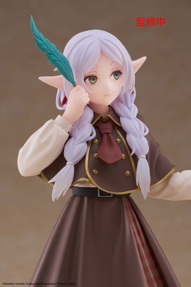 Frieren: Beyond Journey's End Coreful Action Figure in PVC Frieren (versione Detective) 18 cm Taito