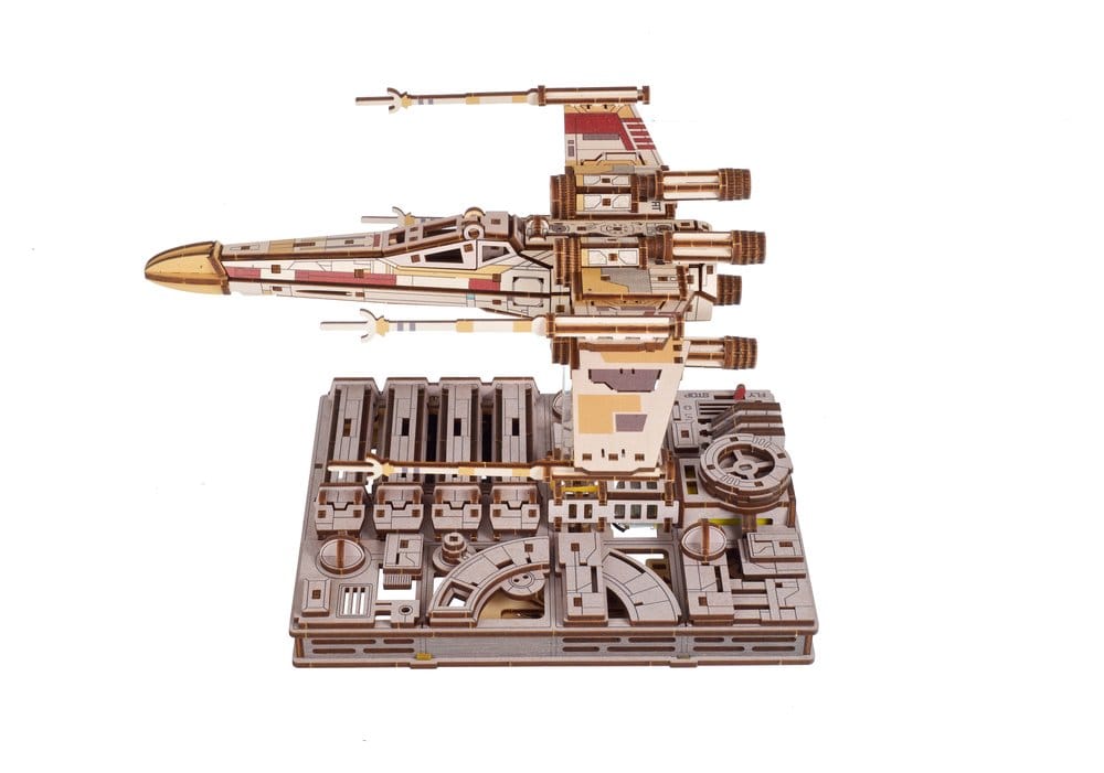 Star Wars Modellino in Legno X-Wing di Luke Skywalker Ugears