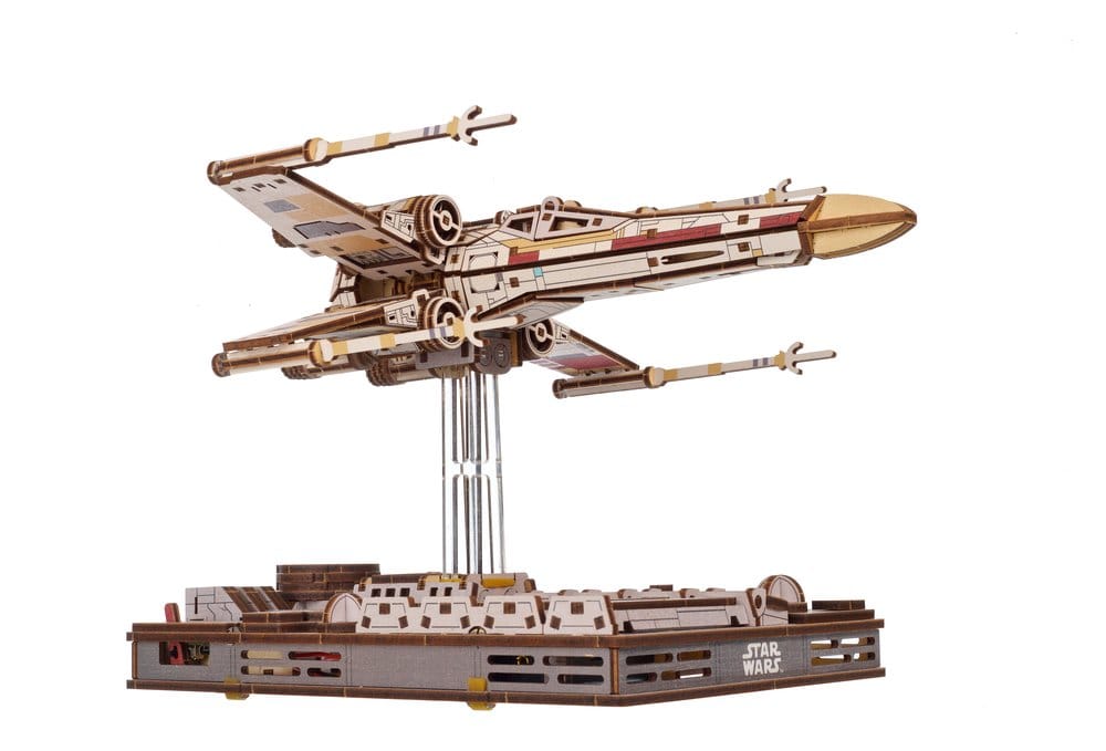 Star Wars Modellino in Legno X-Wing di Luke Skywalker Ugears