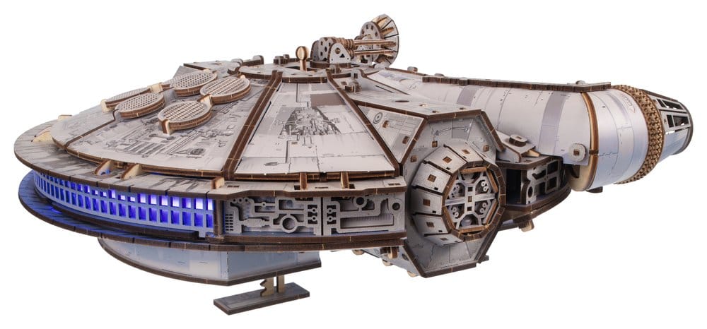 Star Wars Millennium Falcon Modellino in Legno Ugears in Scala 1:75
