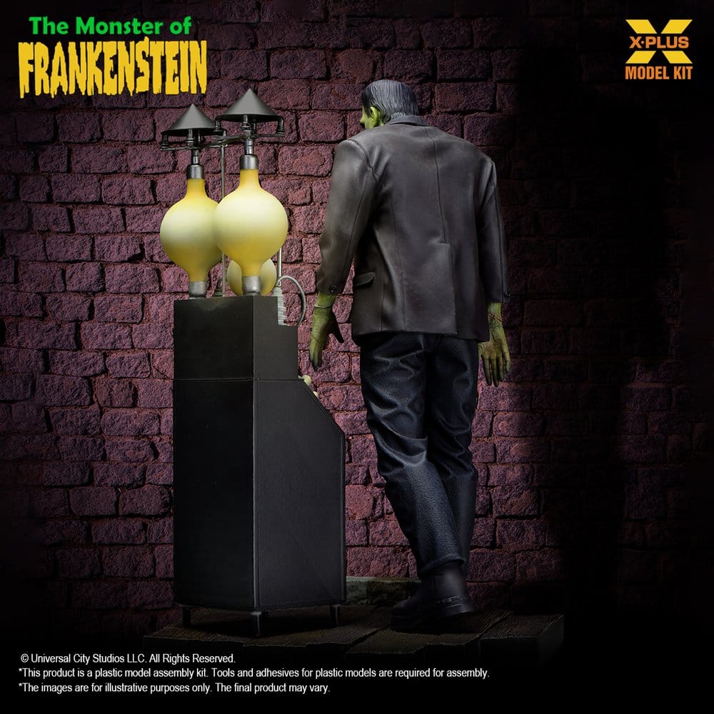 Modellino in plastica Frankenstein 1/8 Il Mostro di Frankenstein 27 cm X-Plus