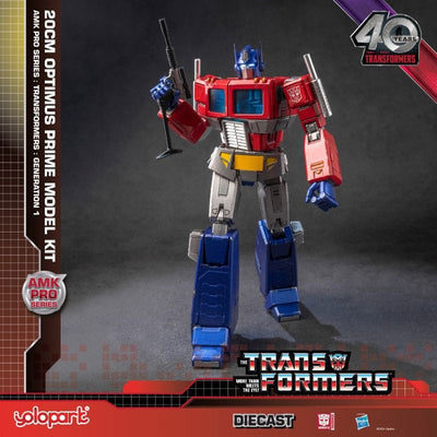 Transformers: Generation One AMK Pro Series Kit Modello in Plastica Optimus Prime 20 cm Yolopark