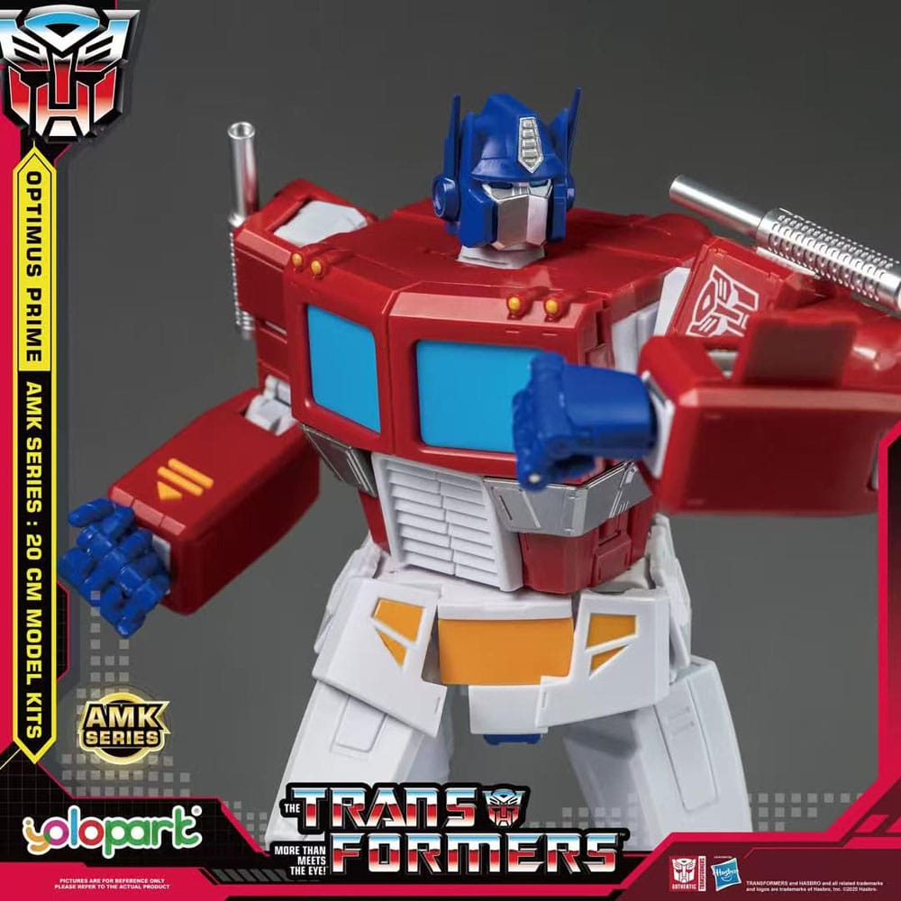 Transformers Generation One AMK Series Model Kit Optimus Prime 20 cm